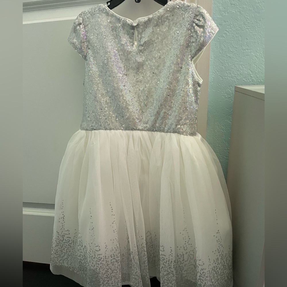 GIRLS HOLIDAY DRESS - Picture 2 of 4
